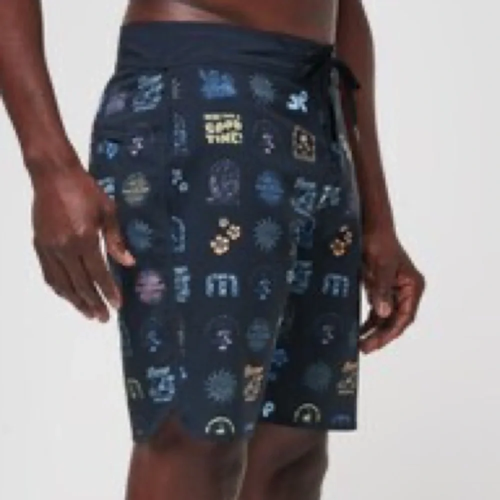 TRAVIS MATHEW men’s LONGBOARDERS BOARDSHORT